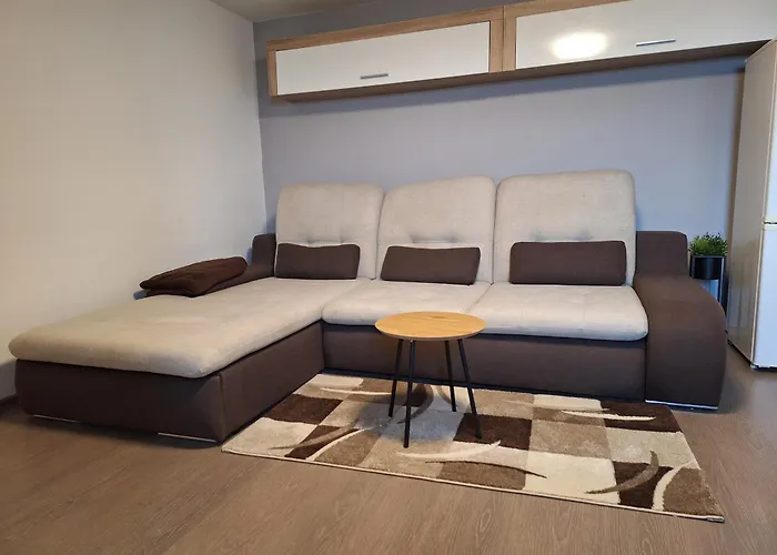 Hillside House 度假居 巴拉腾肯尼斯